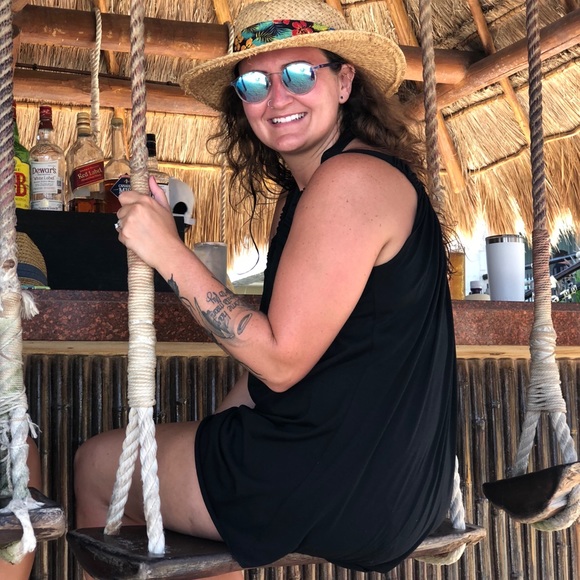 Meet your Posher, Kelsey - Picture 2 of 4